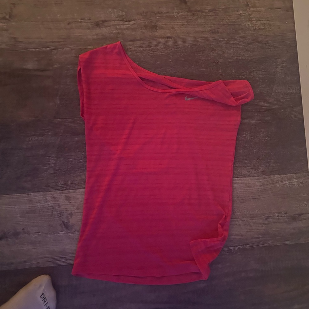 Nike Women's Bright Red Short Sleeve Tee